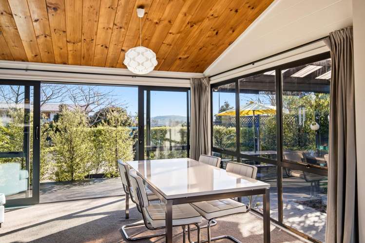 11 Armstrong Grove Hilltop_8