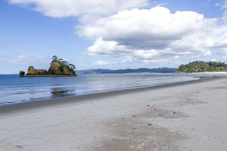 109 Adams Road Whangapoua_16