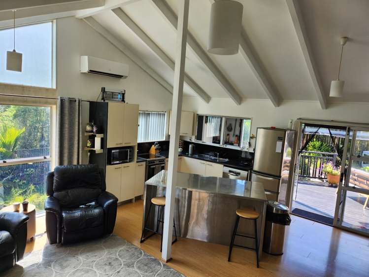 42 Mcentee Road Waitakere_7