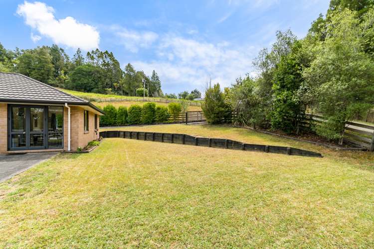 118 Bodhisattva Road Waitoki_21