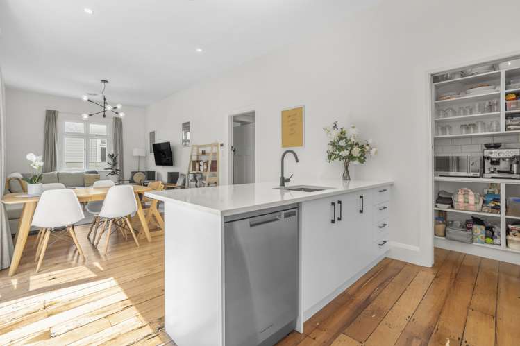 143 Cuba Street Petone_13