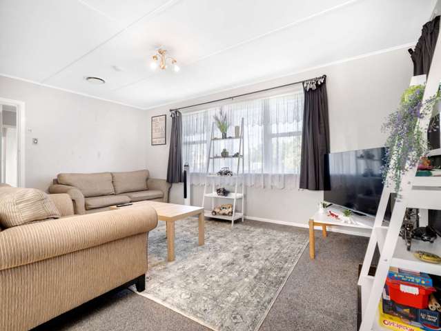 67 Robinson Avenue Holdens Bay_2