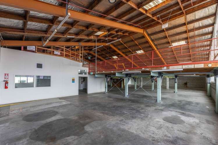 42-48 Cuba Street Takaro_5