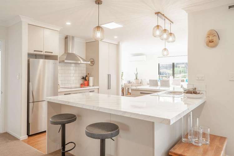 274 Ballintoy Park Drive Welcome Bay_4