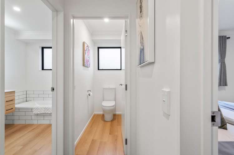 8 Silverview Place Mosgiel_16