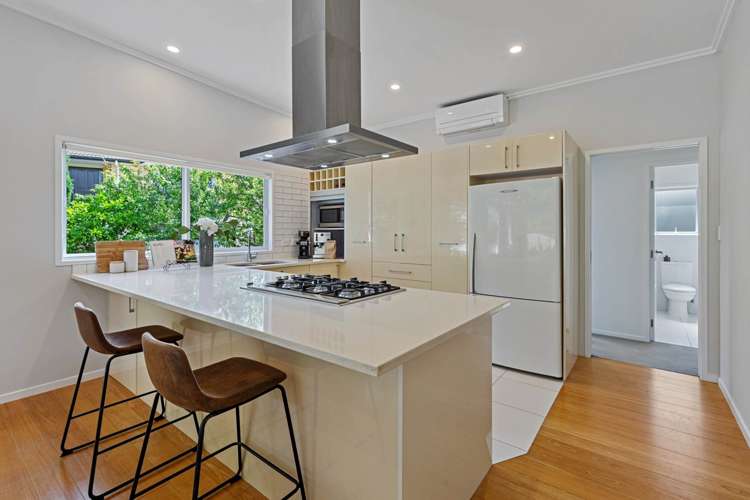 14 Bayview Park Lane Orewa_10