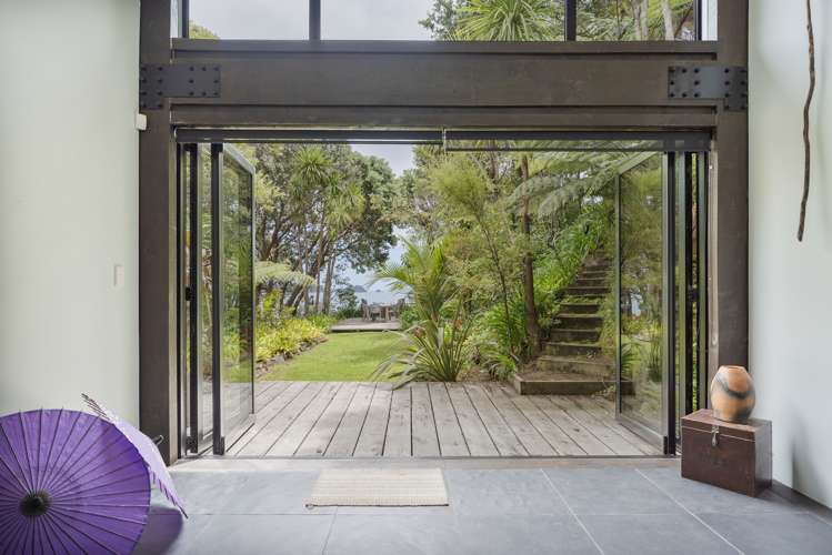1116 - 1118 Colville Road Amodeo Bay_23