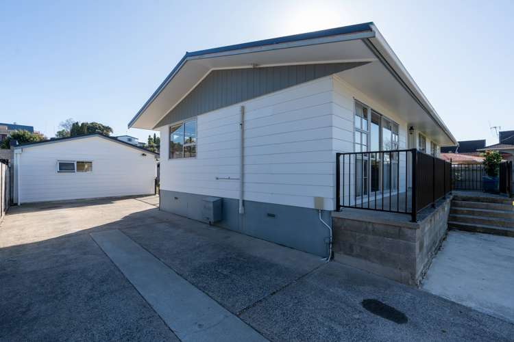 96 Aberdeen Drive Dinsdale_24