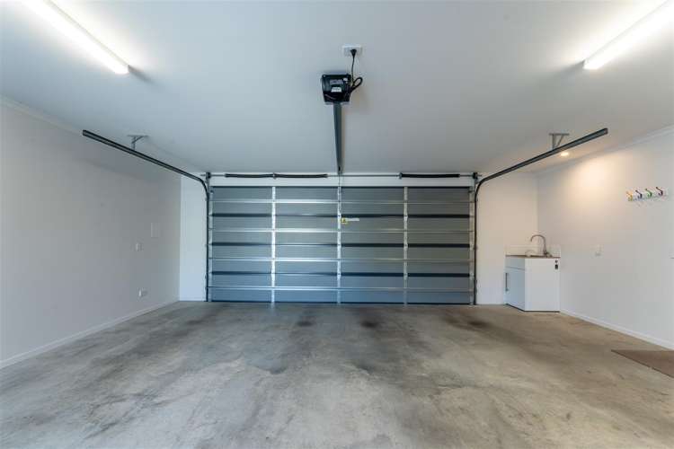 52 Daelyn Drive Richmond_24