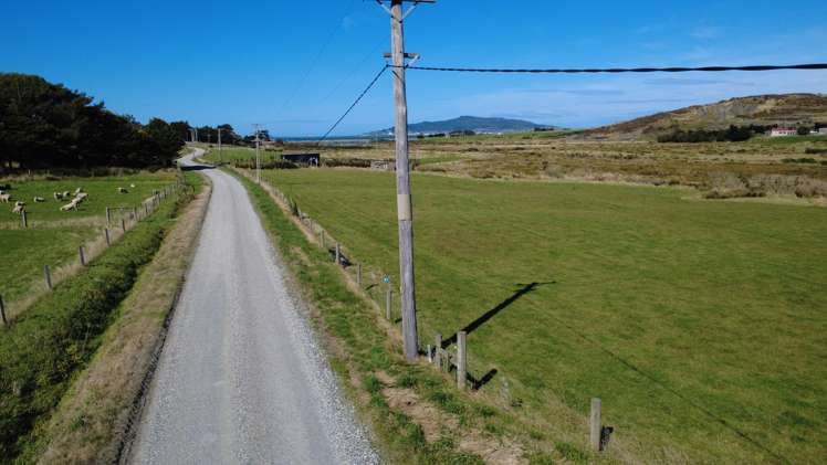 61 Clark Road Omaui_8