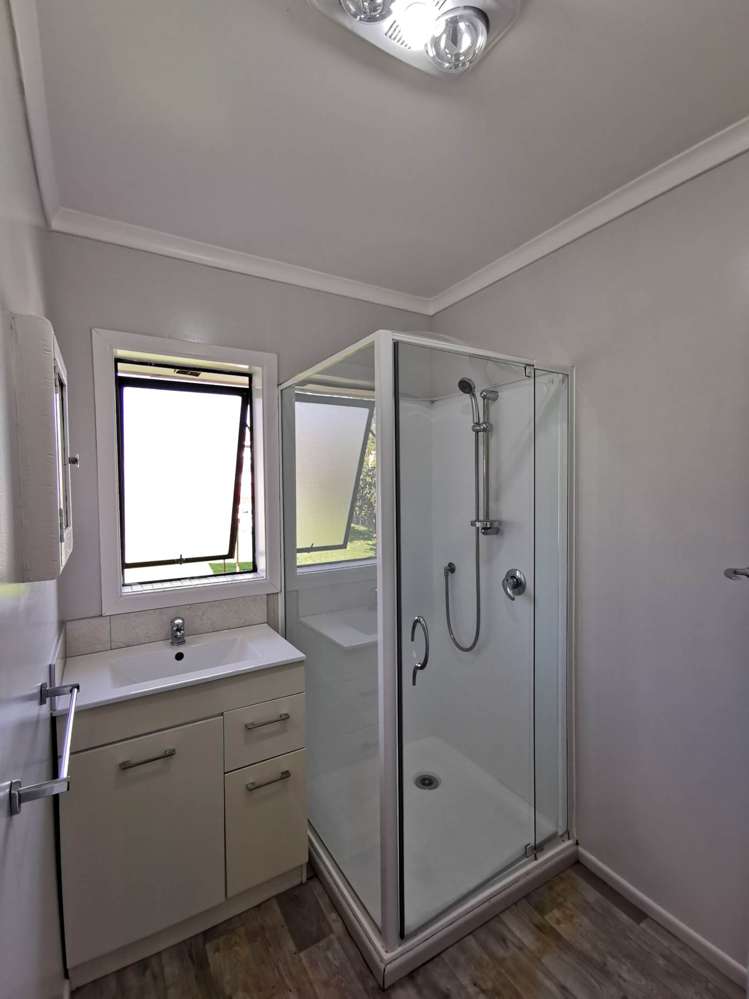 20 Graeme Avenue Mangere East_6