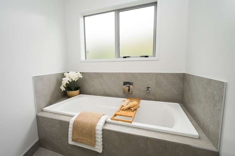 12 Dundas Road Riverside_16