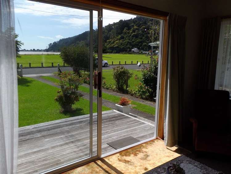 207 Fergusson Drive Thames_13