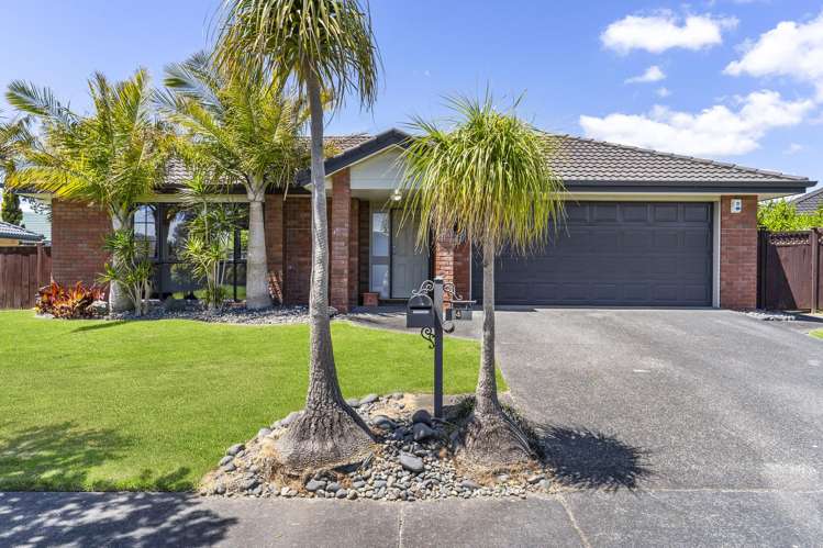 4 Greta Banks Place Wattle Downs_26