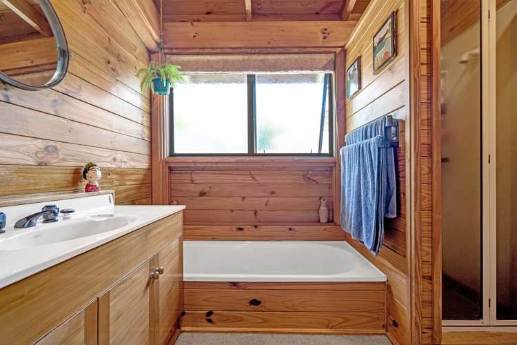 3 Claret Place Henderson_13