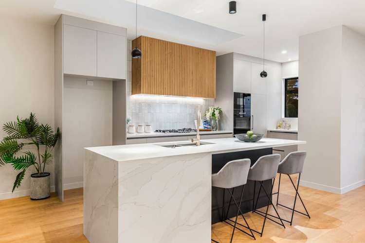 77 Skulander Crescent Millwater_9