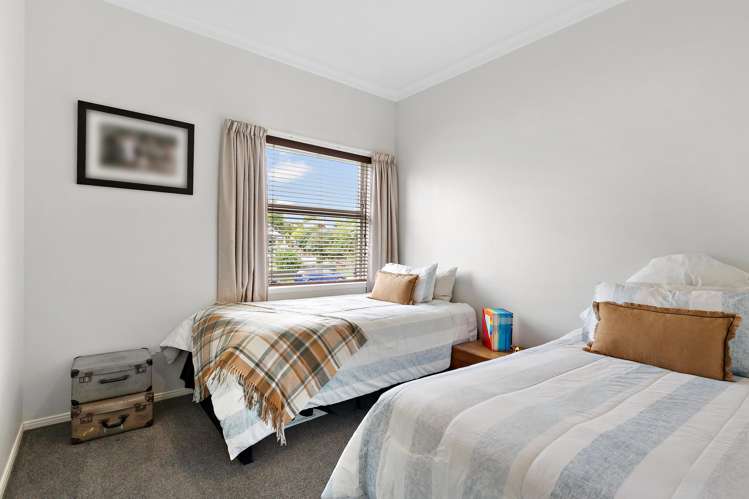 57 Queen Street Riverhead_10