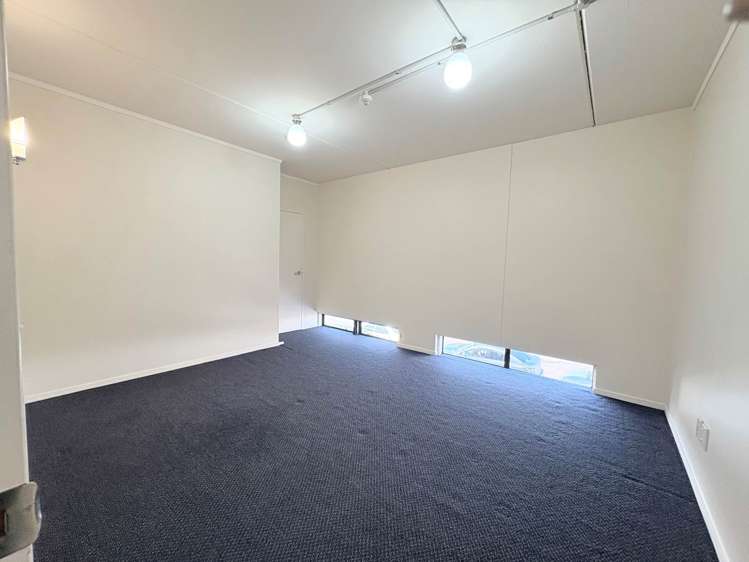 Level 1/11 Freeman Way Manukau_6