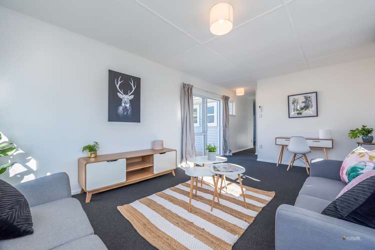 23 Dover Road Wainuiomata_7