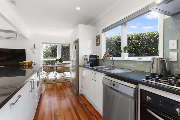 15 Kaurilands Road Titirangi_11