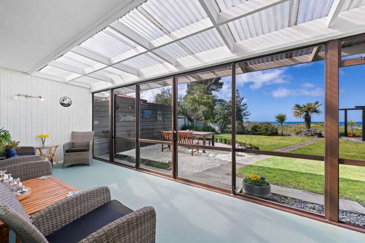 208 Rarangi Beach Road Rarangi_18