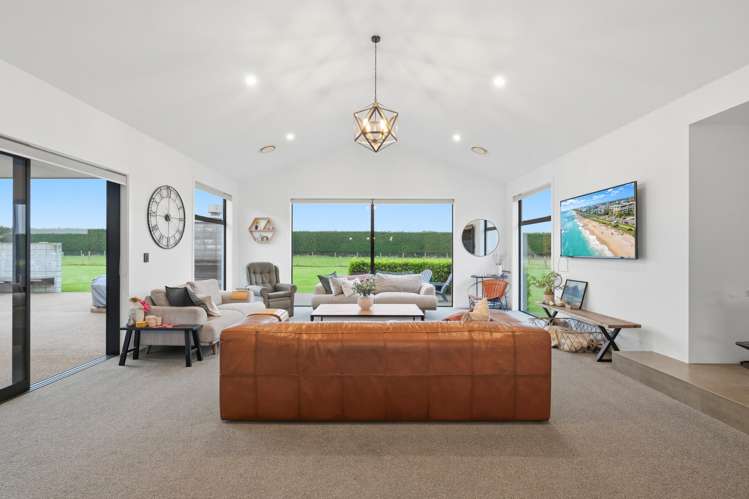 251 Staunton Road_5