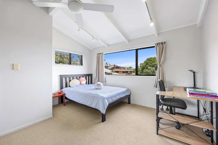 18 Janome Place Bucklands Beach_24