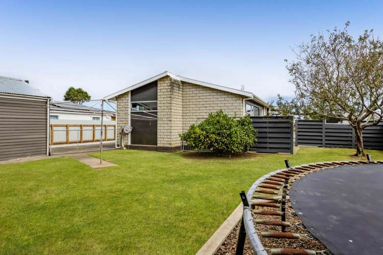 12 Tawa Street Hawera_24