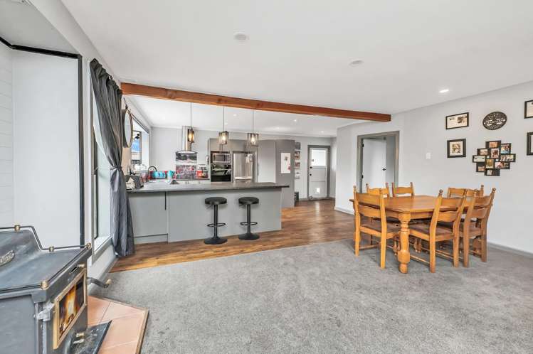 83 Gordon Street Southbridge_9