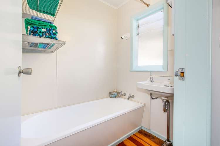 40 Gordon Road Plimmerton_10