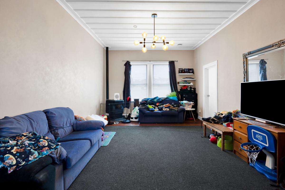 221A South Road_1