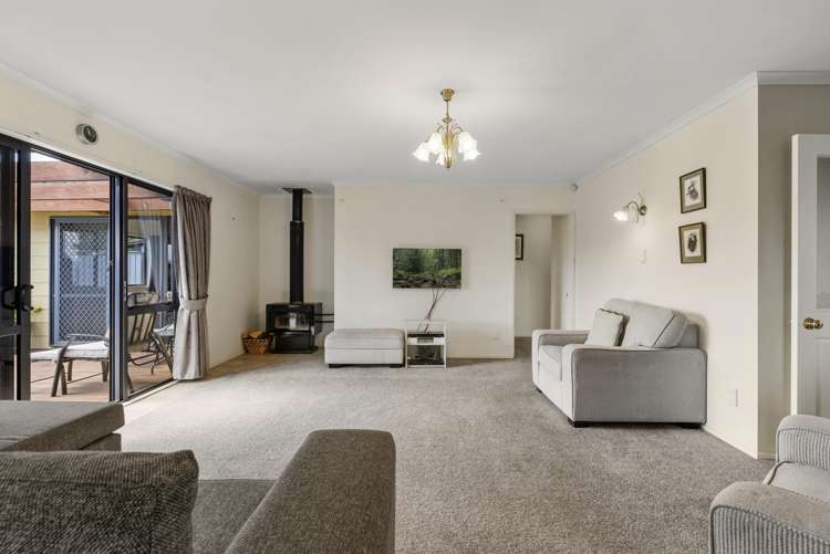 35 Edgewater Grove Whakatane_13