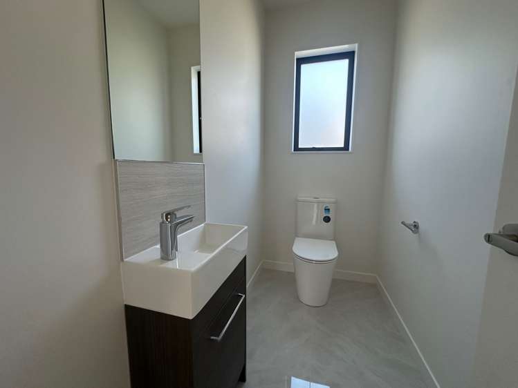 9 Parkland Loop Wainui_9