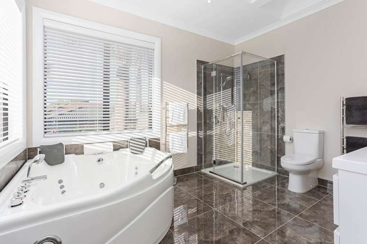 5 Grassfield Place Waimauku_13