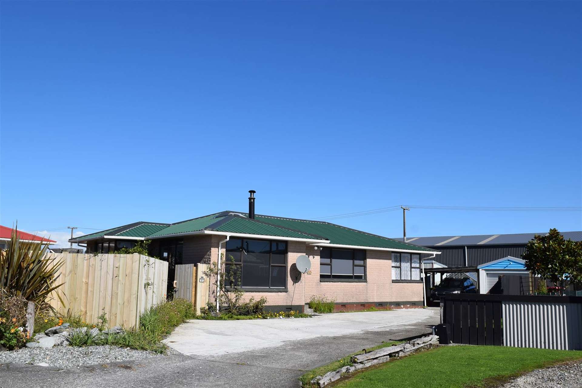 5 West Drive Hokitika_0