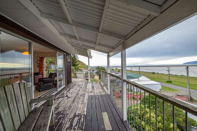 16B Lake Ferry Road Lake Ferry_1