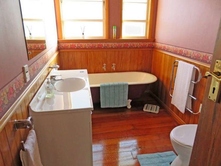 119 Ferguson Street West End_16
