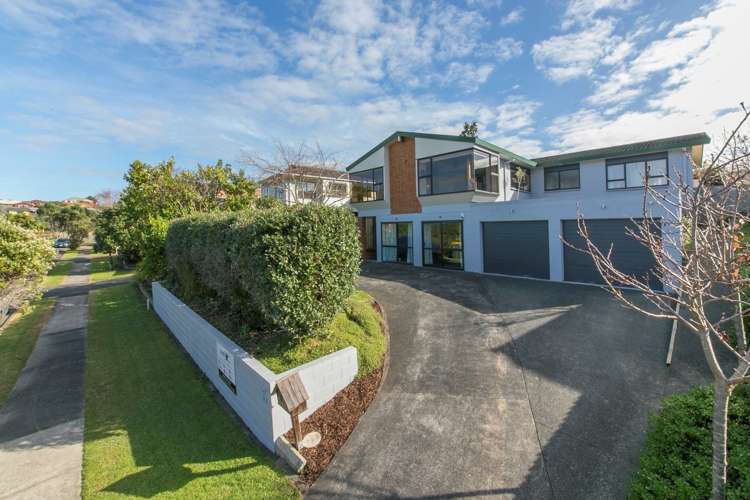 5 Chablis Place Henderson_0