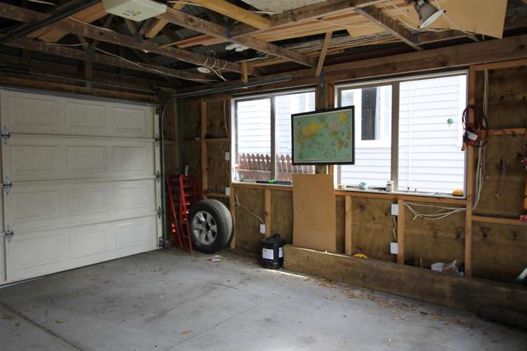 24 Memorial Avenue Mount Roskill_11