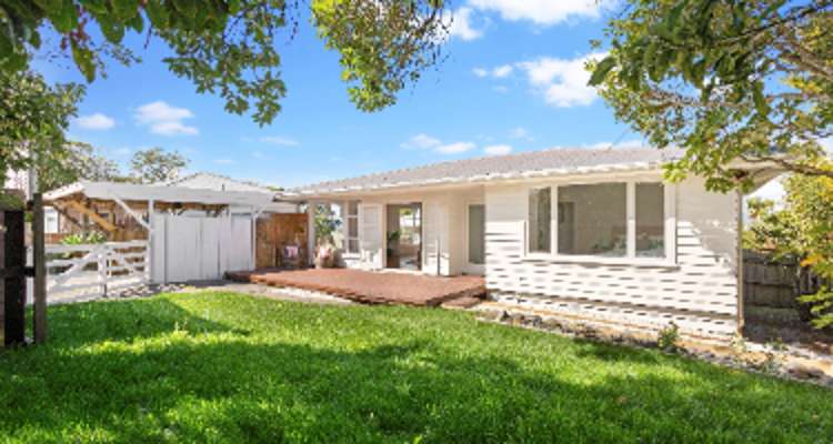 2/14 Mona Vale_0