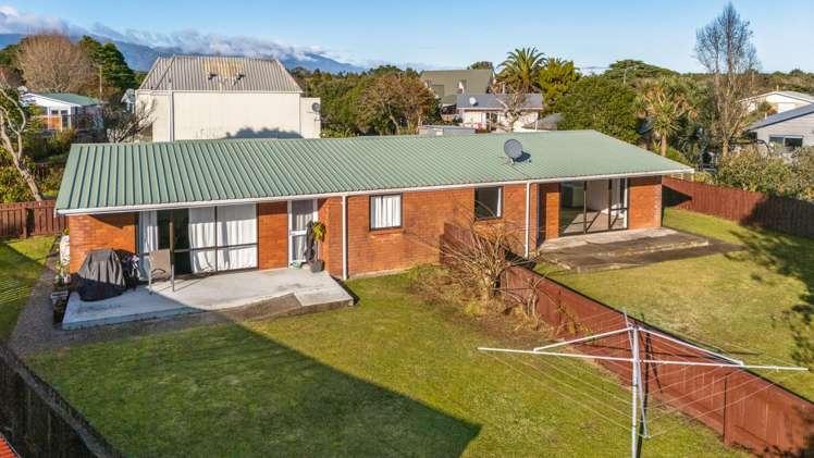 6A-B Munro Place Carters Beach_12