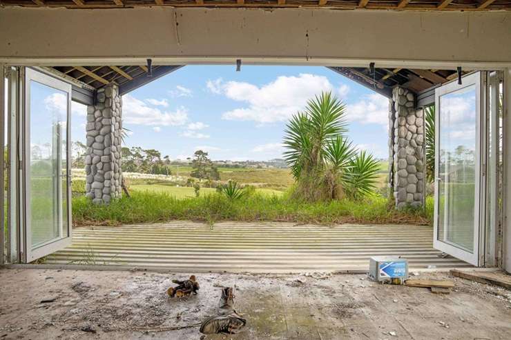 A former House of the Year contender on Capriole Crescent, in Kingseat, Auckland, fetched $920,000 at auction last month. Photo / Supplied