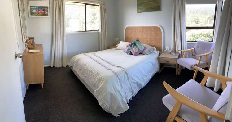 2 Ocean View Road Port Waikato_11