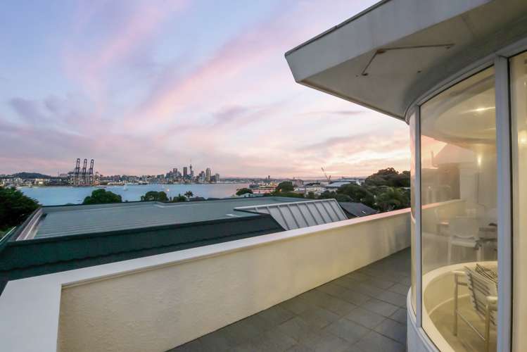 1/47 Clarence Street Devonport_4