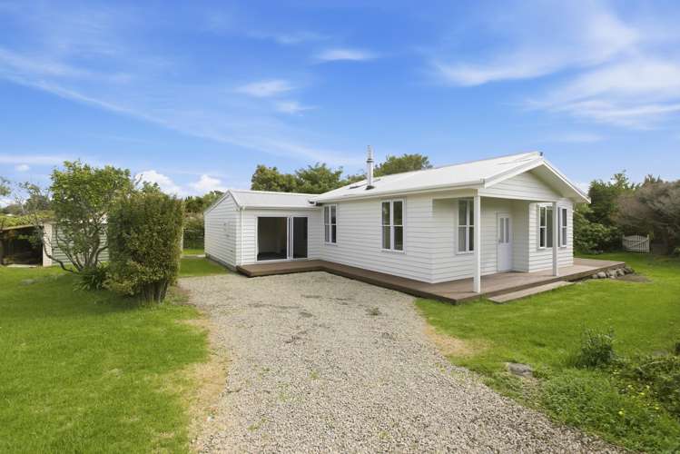 44 Carthew Street Okato_15