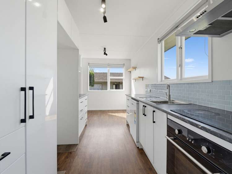 298 Clayton Road_4