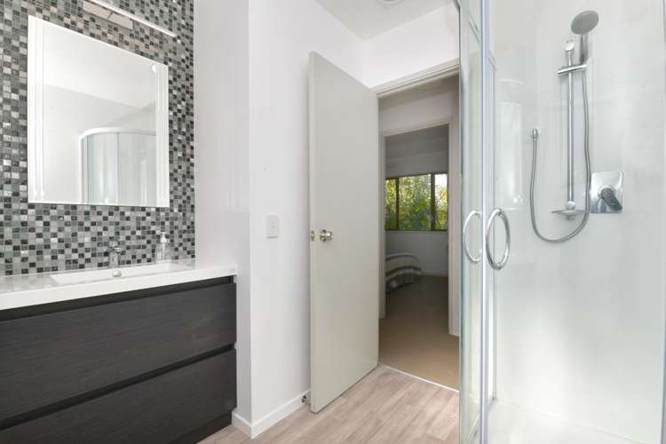 279a Vipond Road Stanmore Bay_17