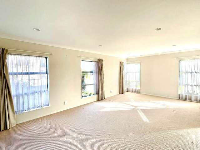 11 Bendemeer Place Flat Bush_2