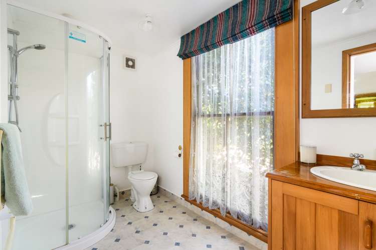 77 Whitby Road Wakefield_16