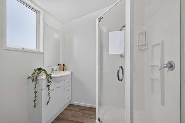 76 Barbour Street Waltham_14